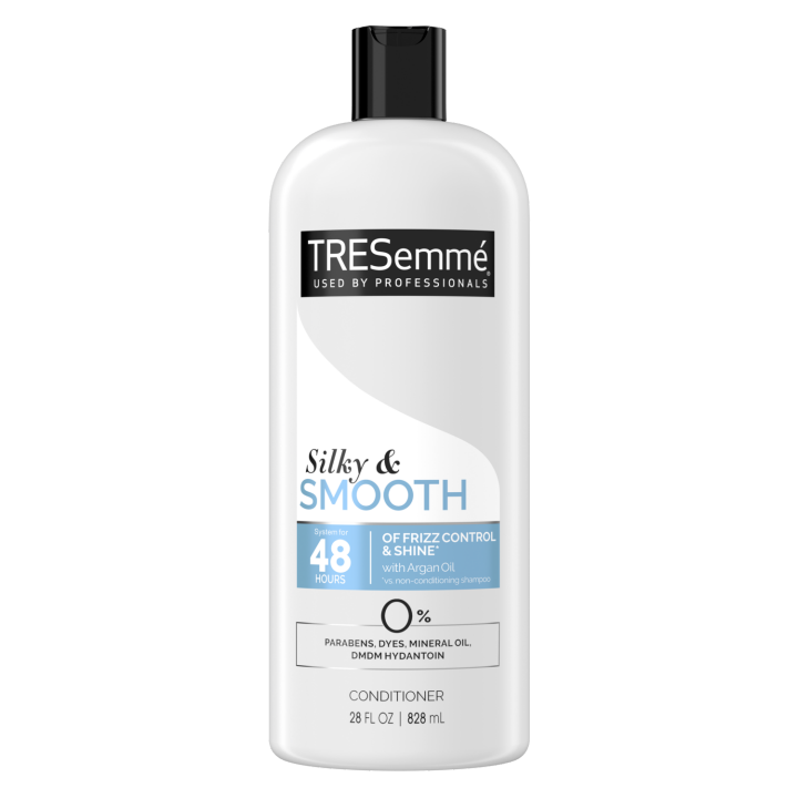 TRESemme Silky & Smooth Conditioner for Frizzy Hair 828ml Tresemme